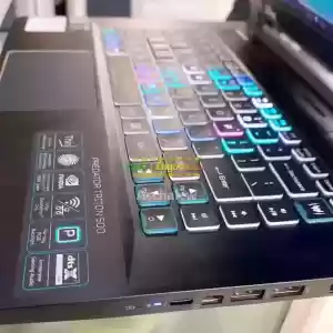 Acer Predator Brand new with  Core i7BRAND NEW ACER Predator Base speed 2.9GHZLogical 8 p Price in Ethiopia